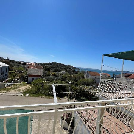 Apartmani Anka i Antonio Drage Exteriör bild