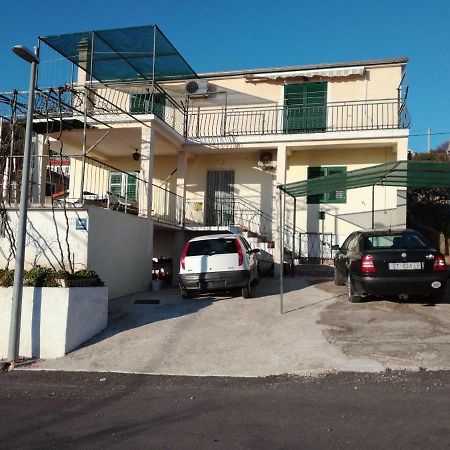 Apartmani Anka i Antonio Drage Exteriör bild