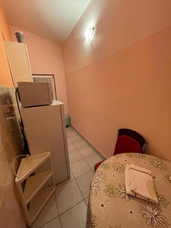 Apartmani Anka i Antonio Drage Exteriör bild
